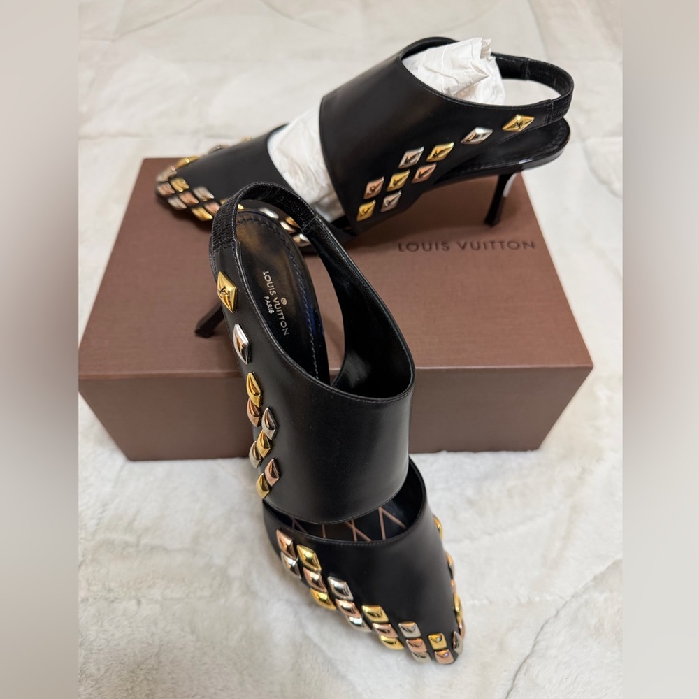 NEW! $1,750 Louis Vuitton Gold Rush Cut-out Slingback Pumps 39.5 9.5